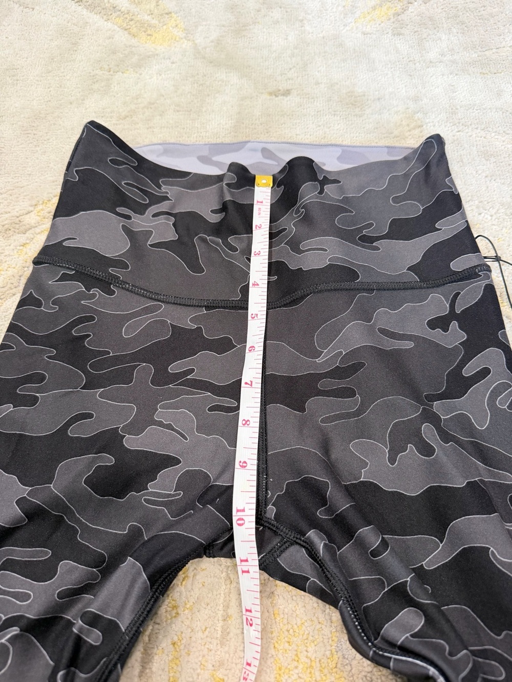 Wear It To Heart Kurt Reversible Black Line Camo Biker Shorts M NWT - Picture 7 of 9